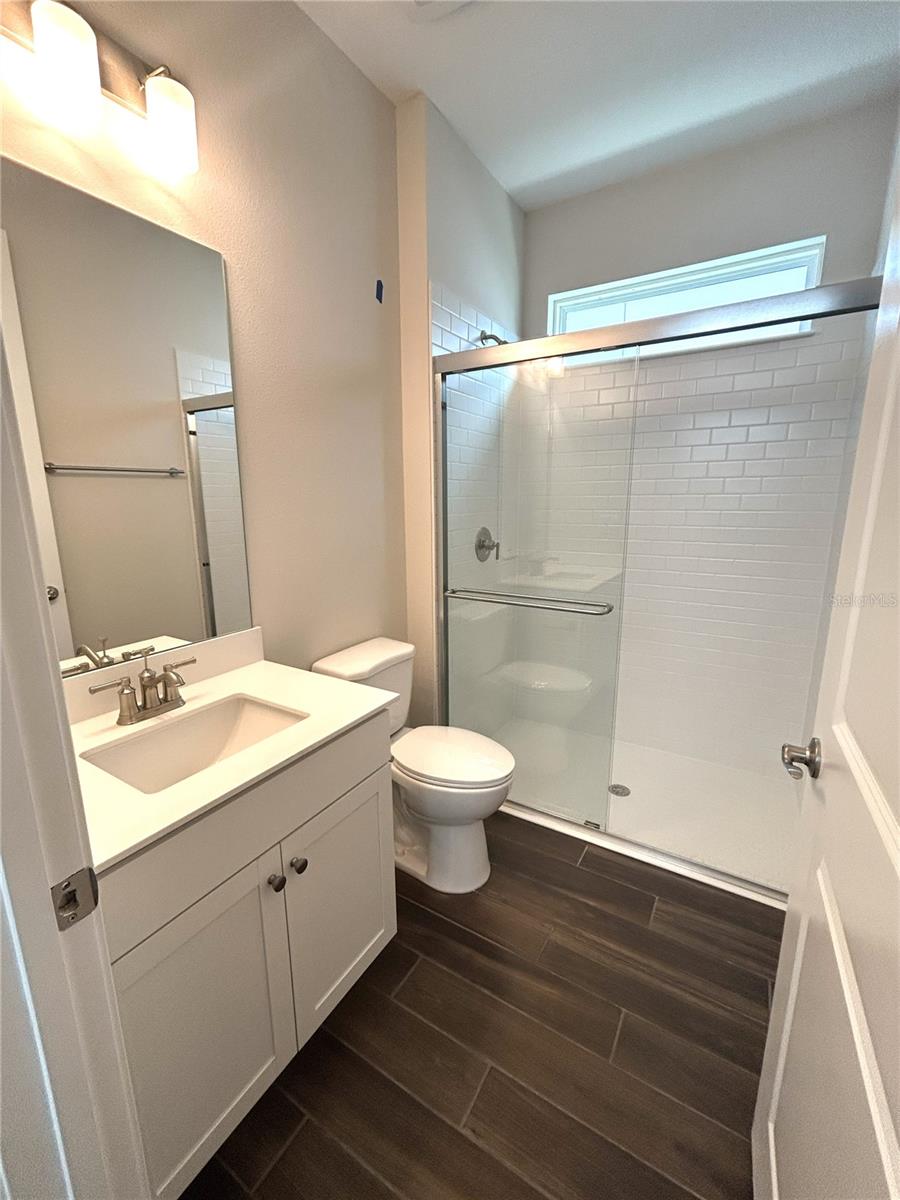 HORIZON ISLE - Residential Lease