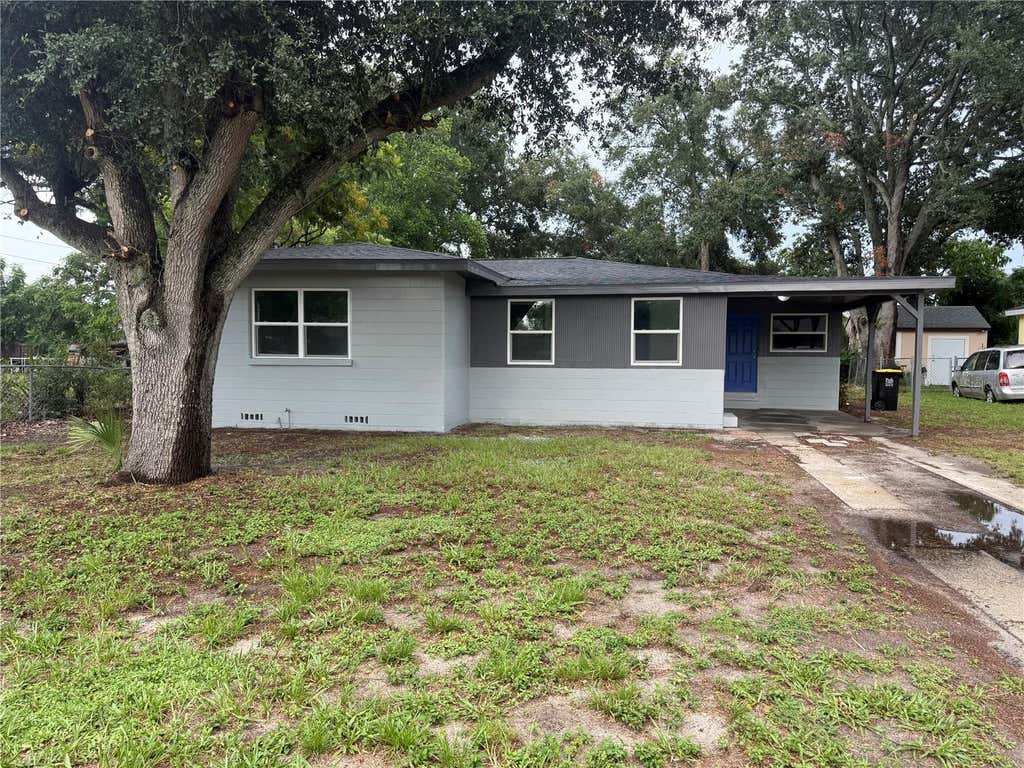 Photo of 309 1st Street, Auburndale, FL 33823 (MLS # O6430139)