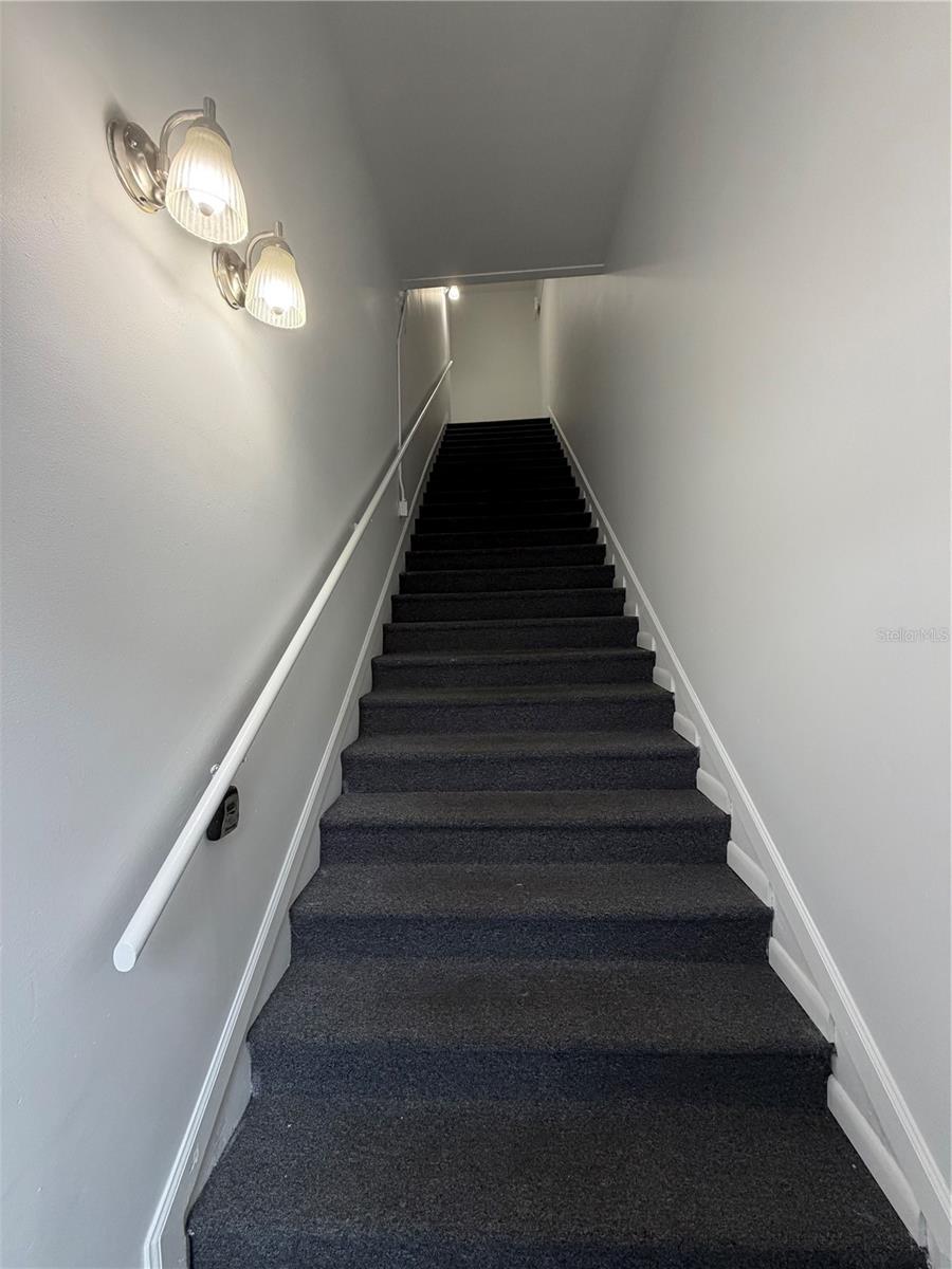 EUSTIS - Residential Lease