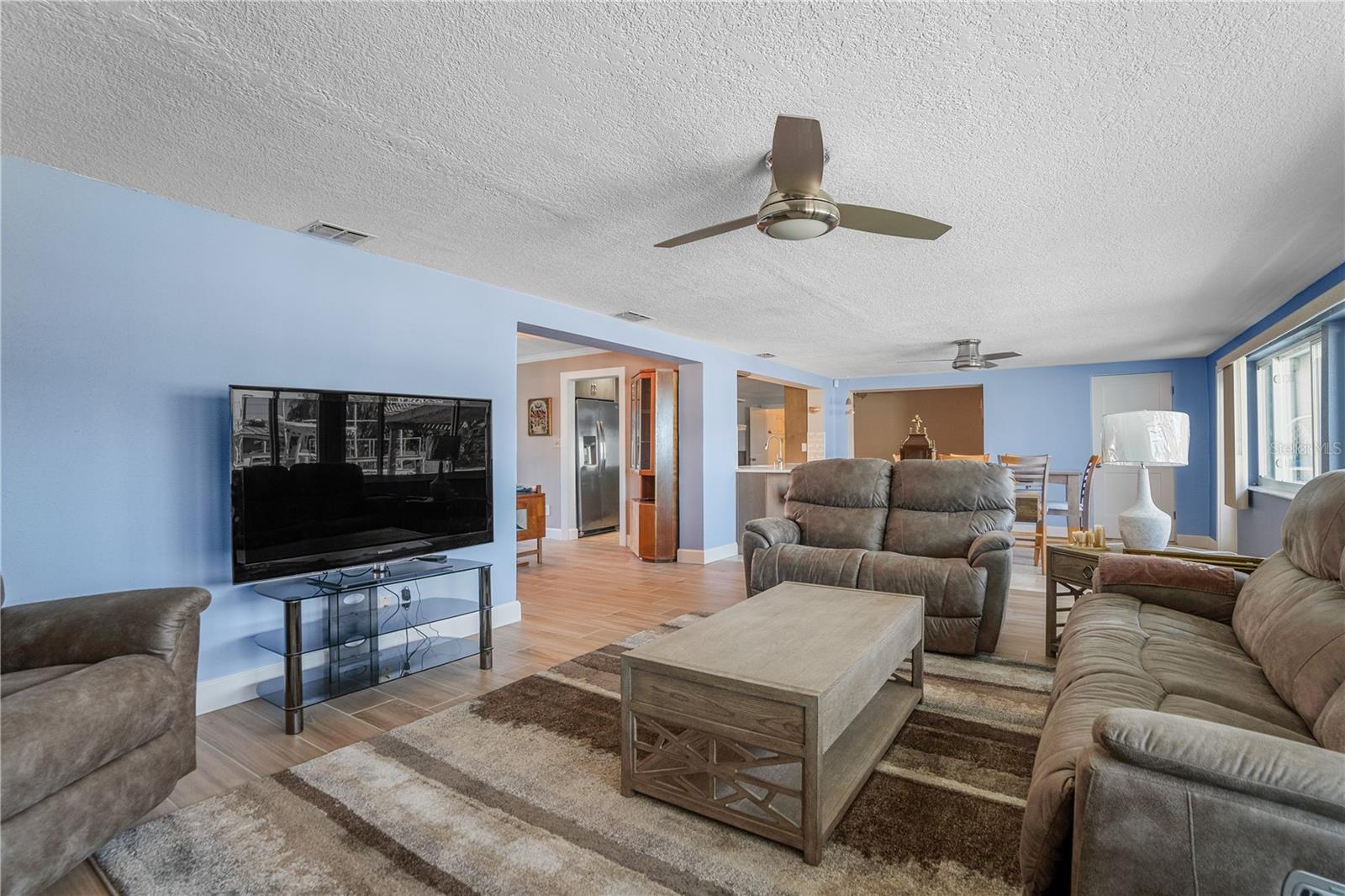 HARBOR VIEW VILLAS - Residential