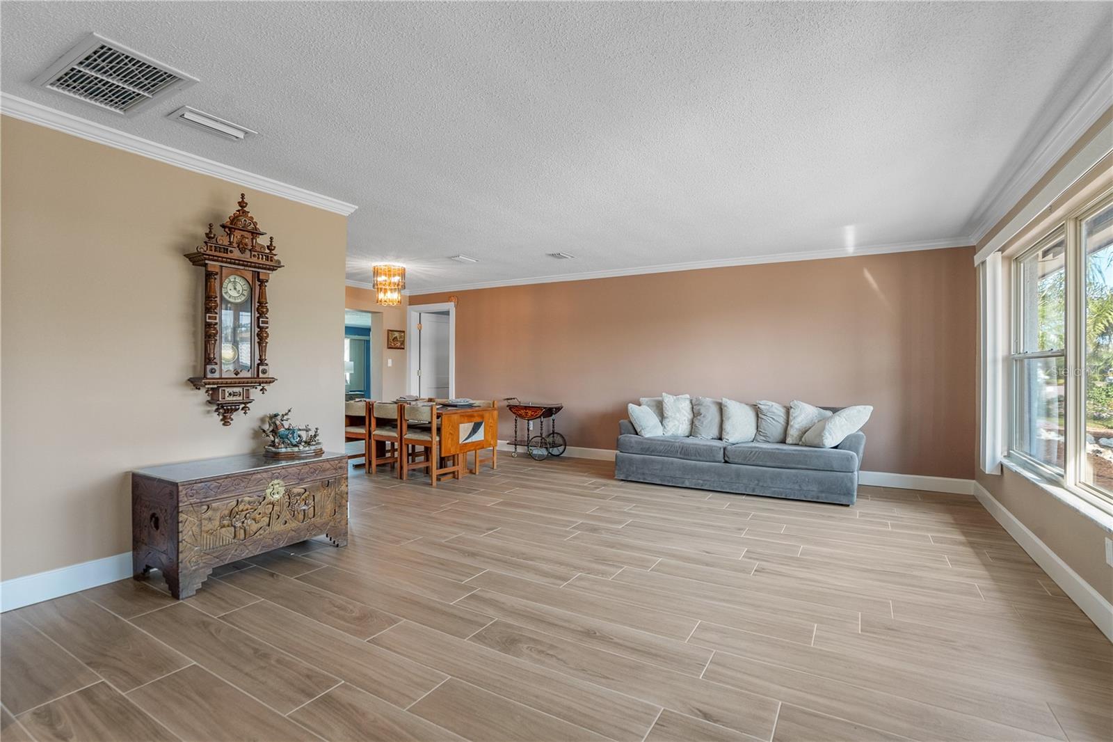 HARBOR VIEW VILLAS - Residential