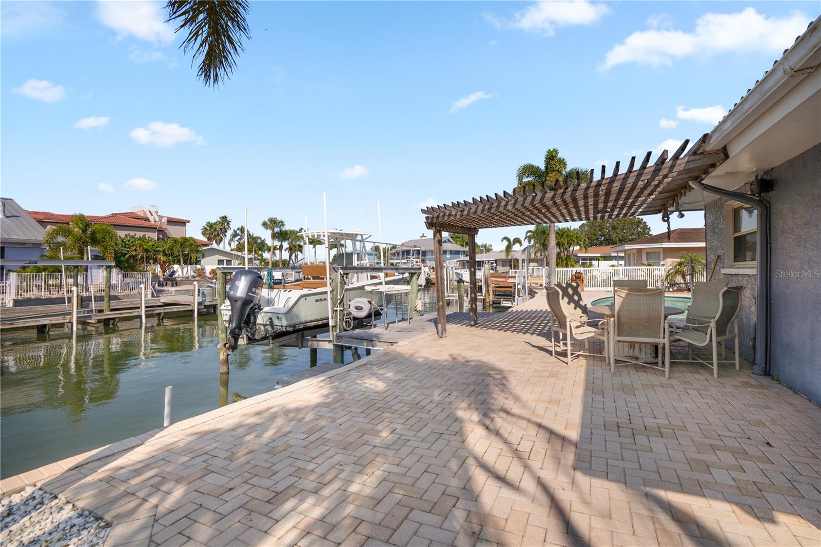 HARBOR VIEW VILLAS - Residential