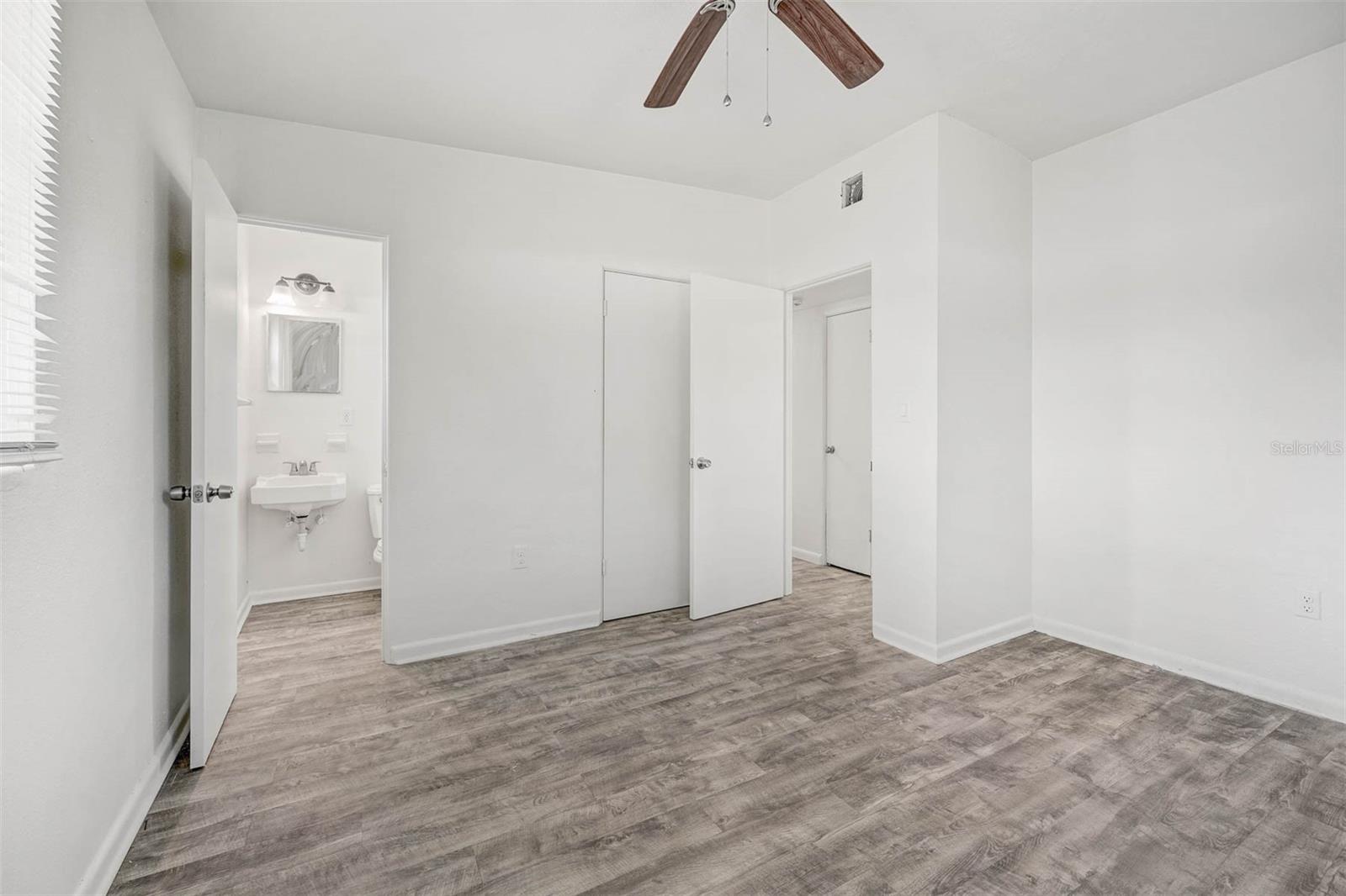 BONNIE BRAE - Residential Lease