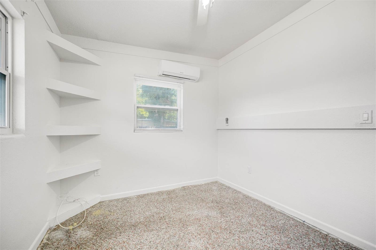 BONNIE BRAE - Residential Lease