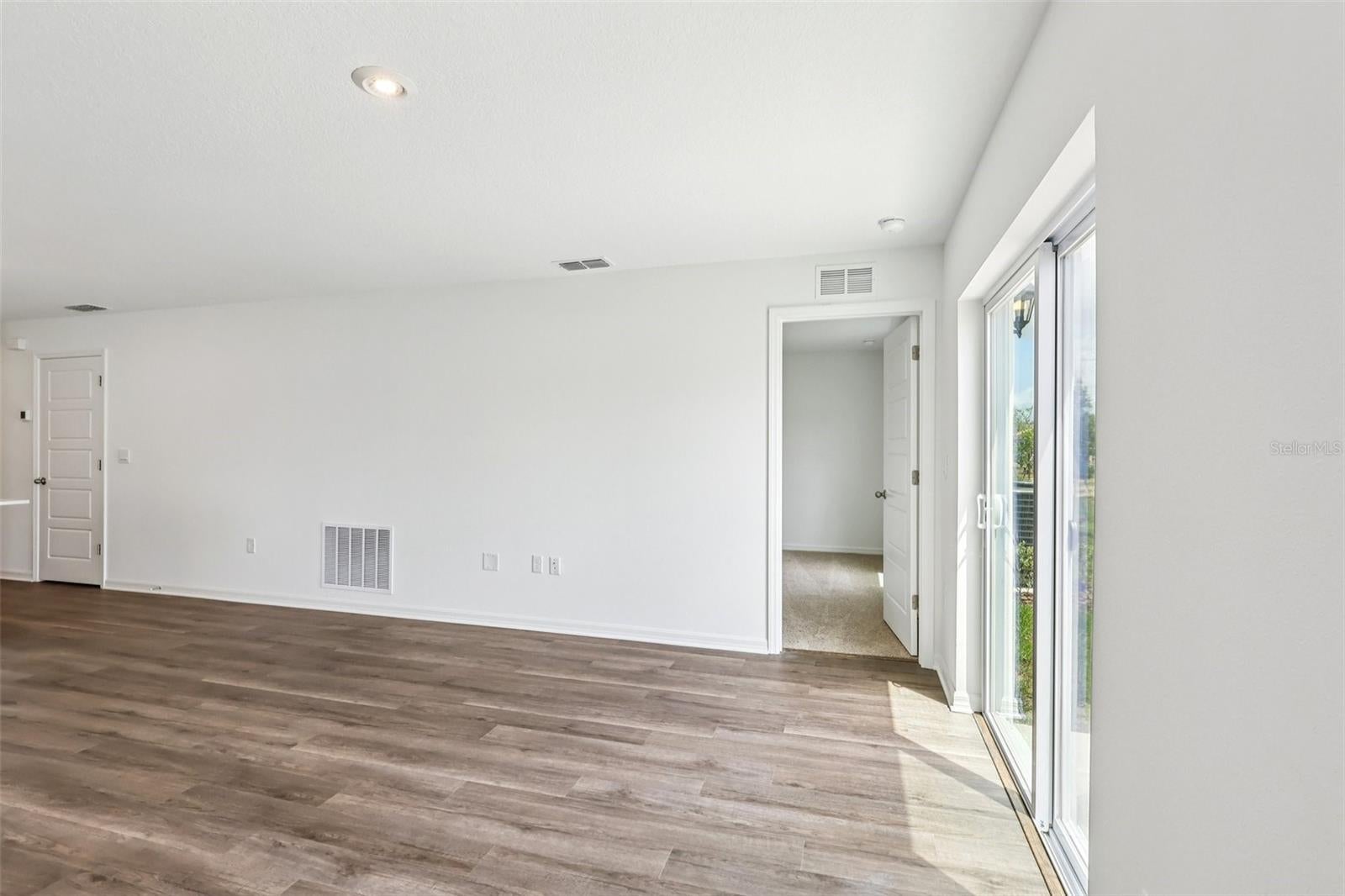 1134 AMBER WAVES COURT