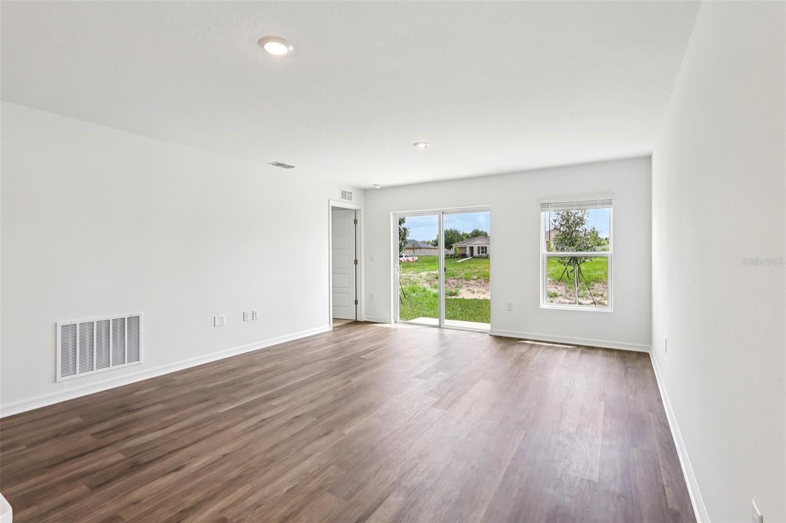 1134 AMBER WAVES COURT