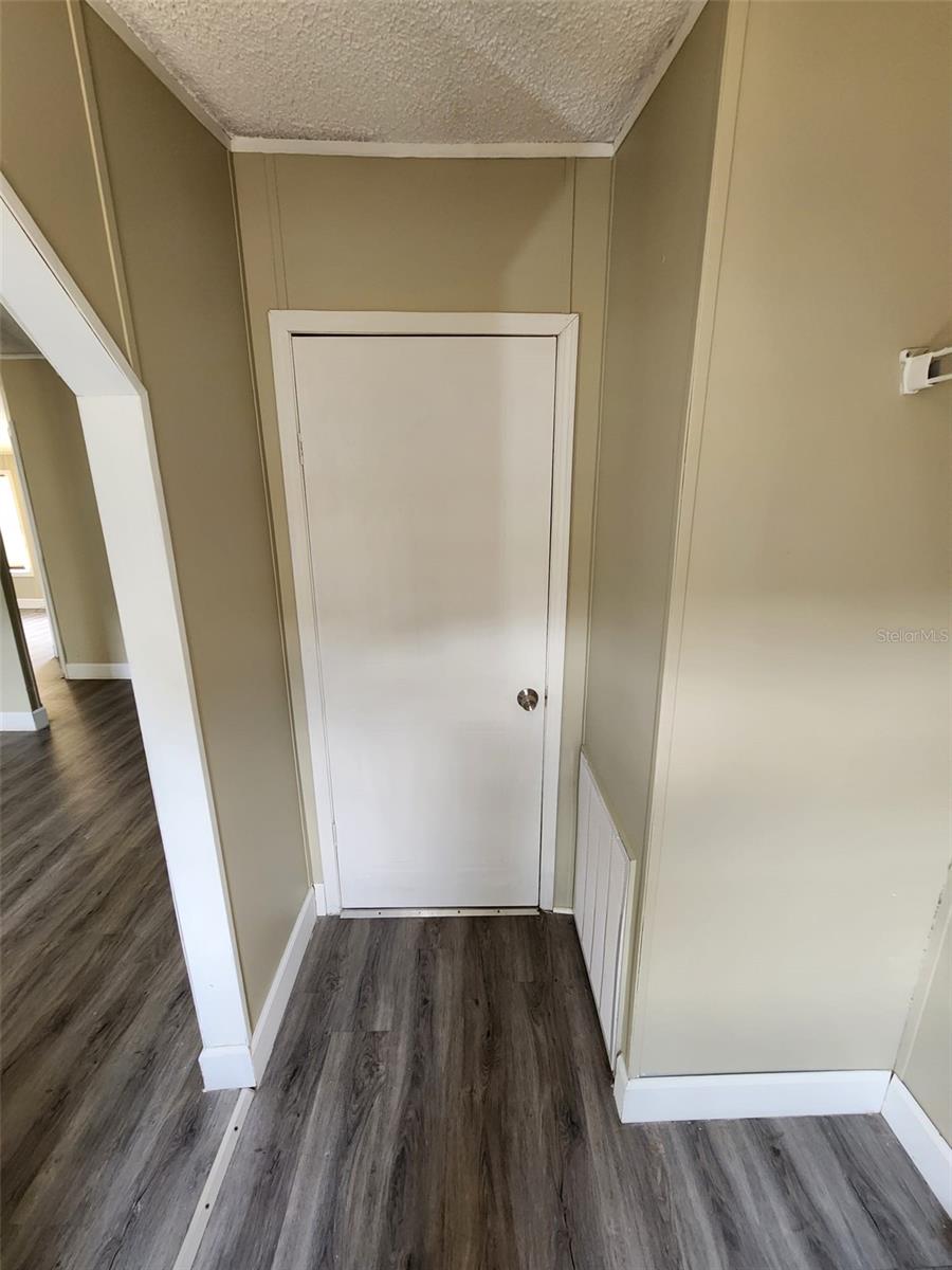 TAFT TOWN - Residential
