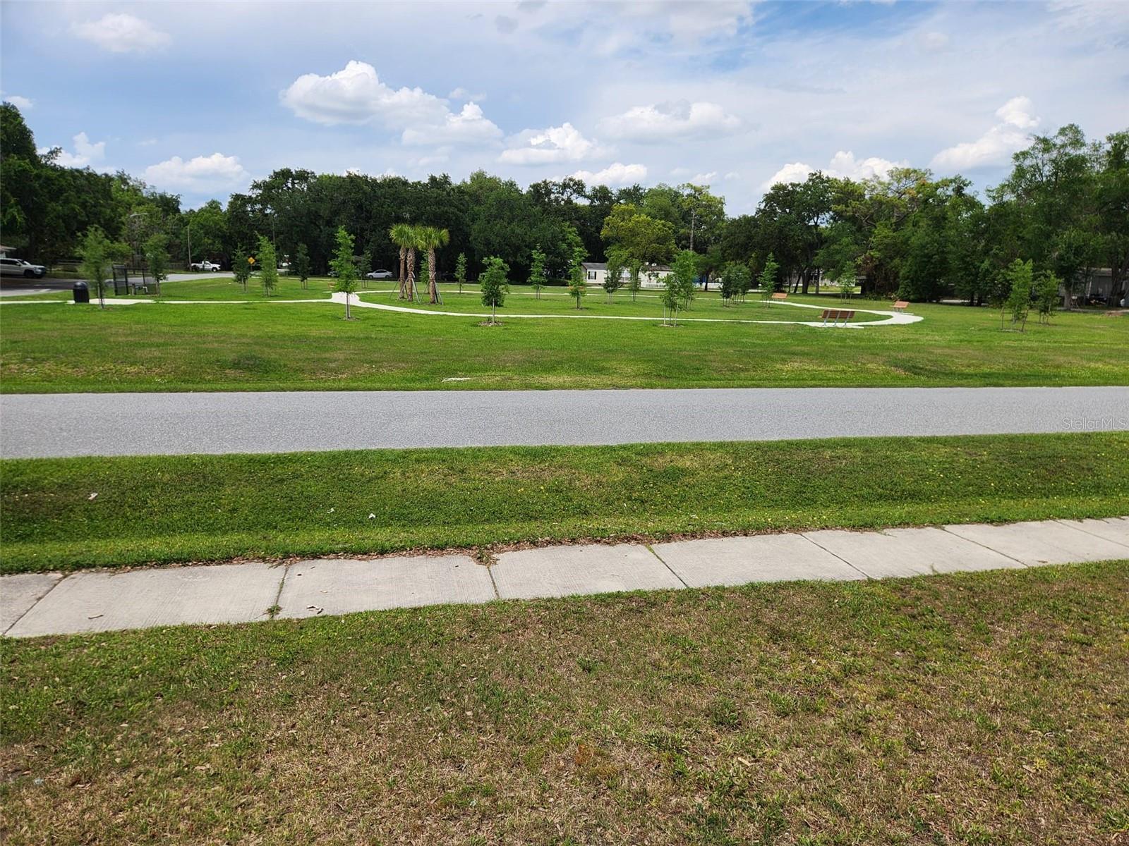 TAFT TOWN - Residential