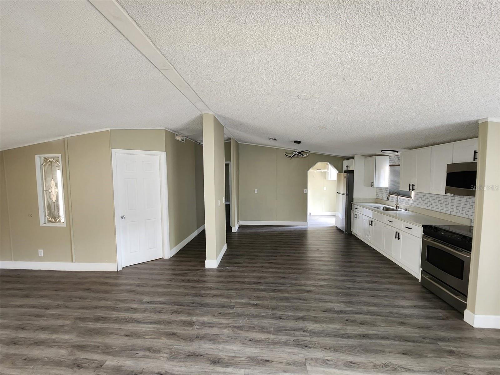TAFT TOWN - Residential