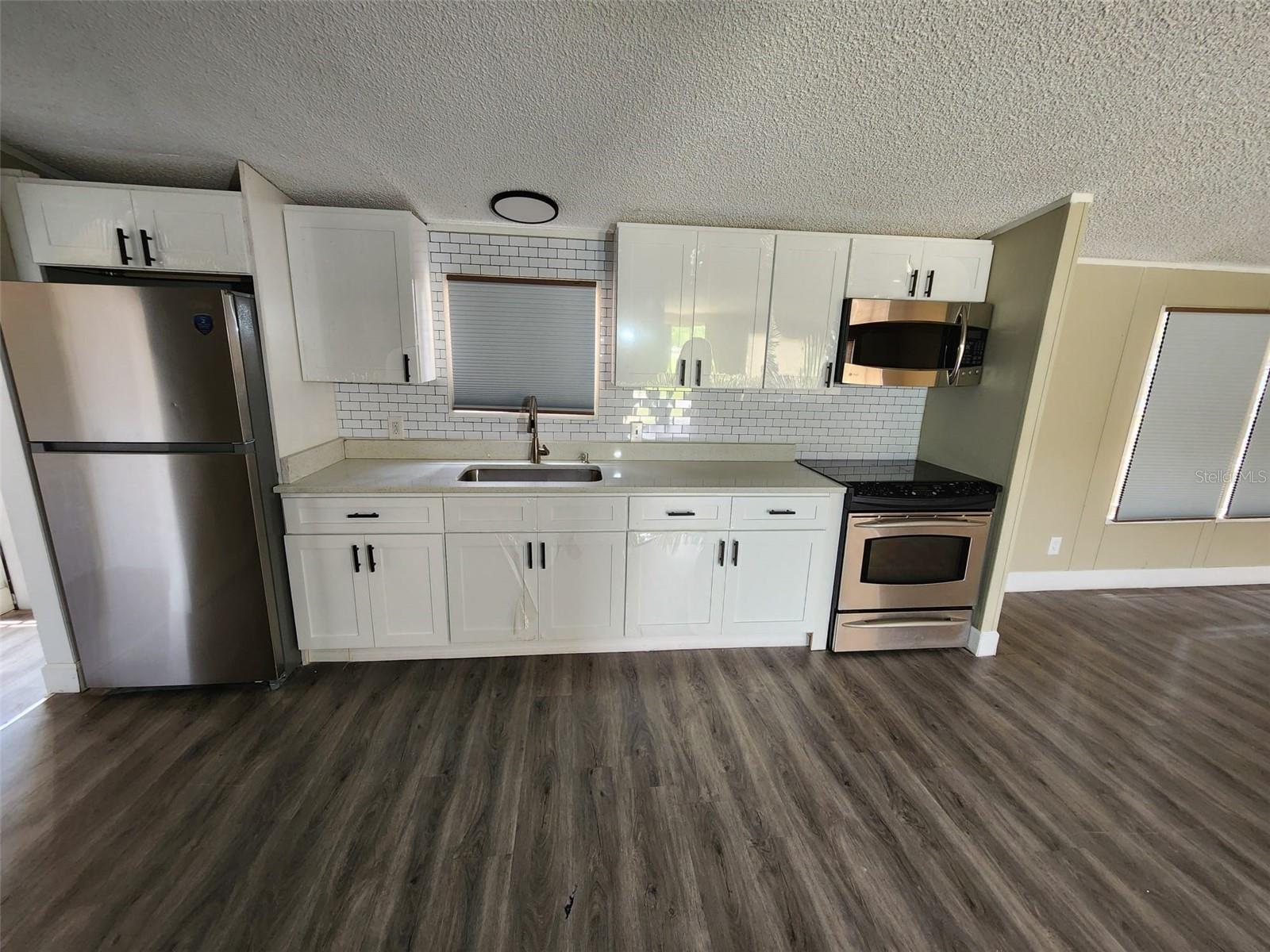 TAFT TOWN - Residential