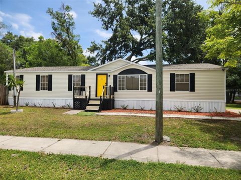 Photo of 9653 4th Avenue, Orlando, FL 32824 (MLS # O6407485)