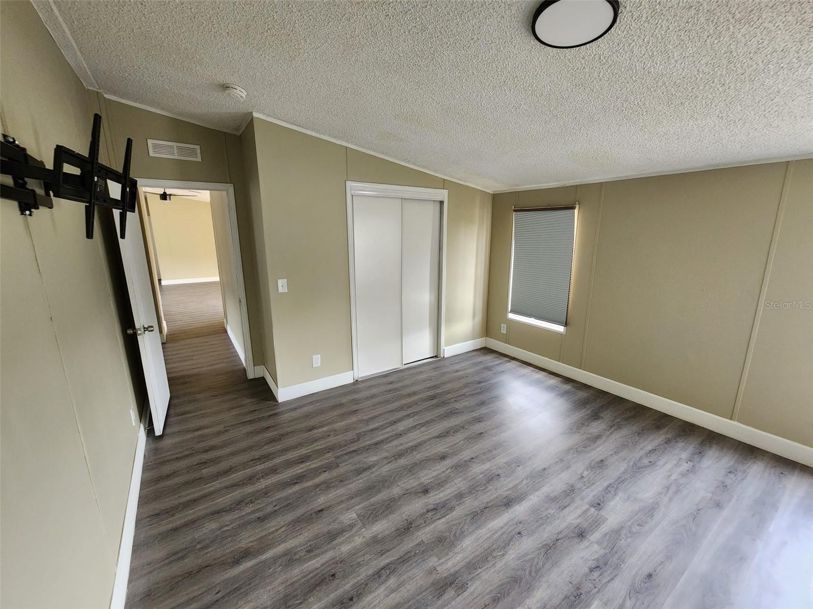 TAFT TOWN - Residential