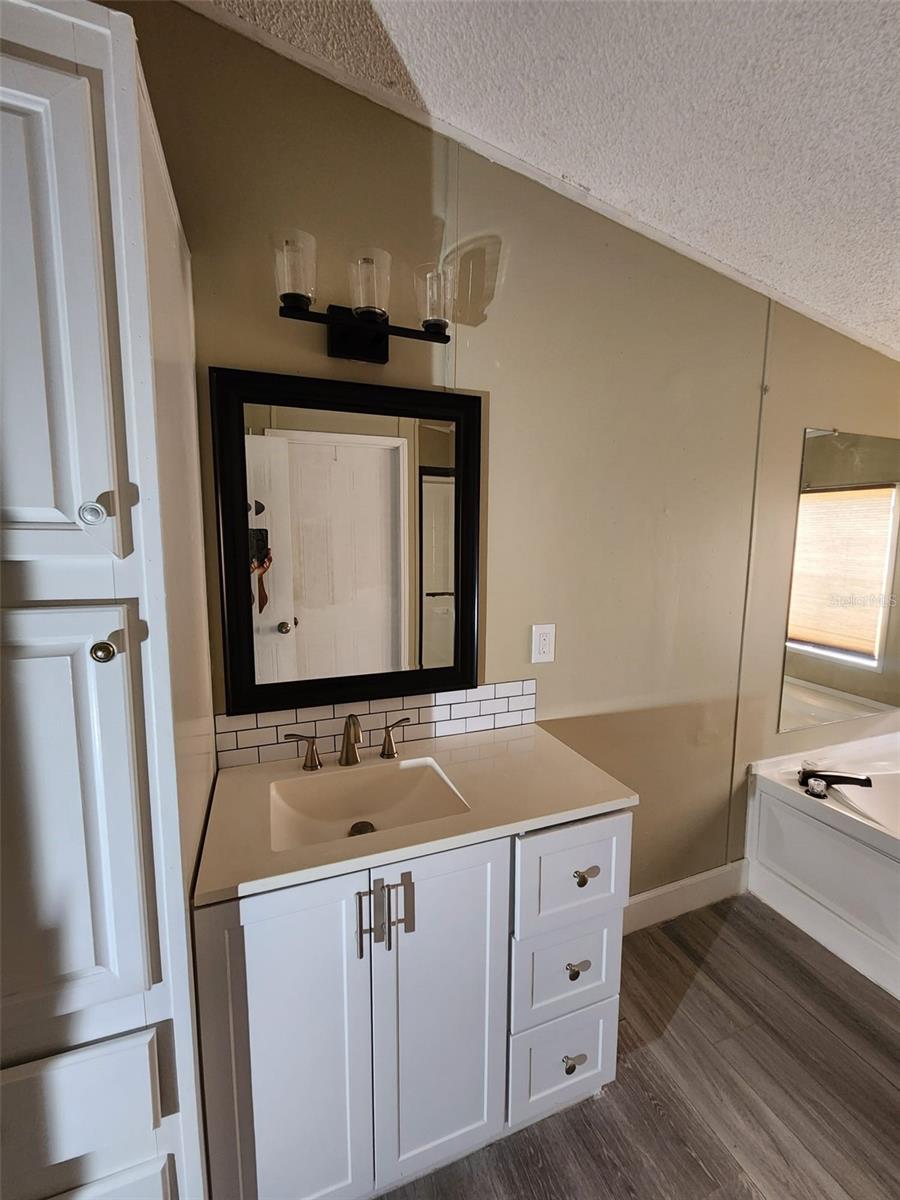 TAFT TOWN - Residential