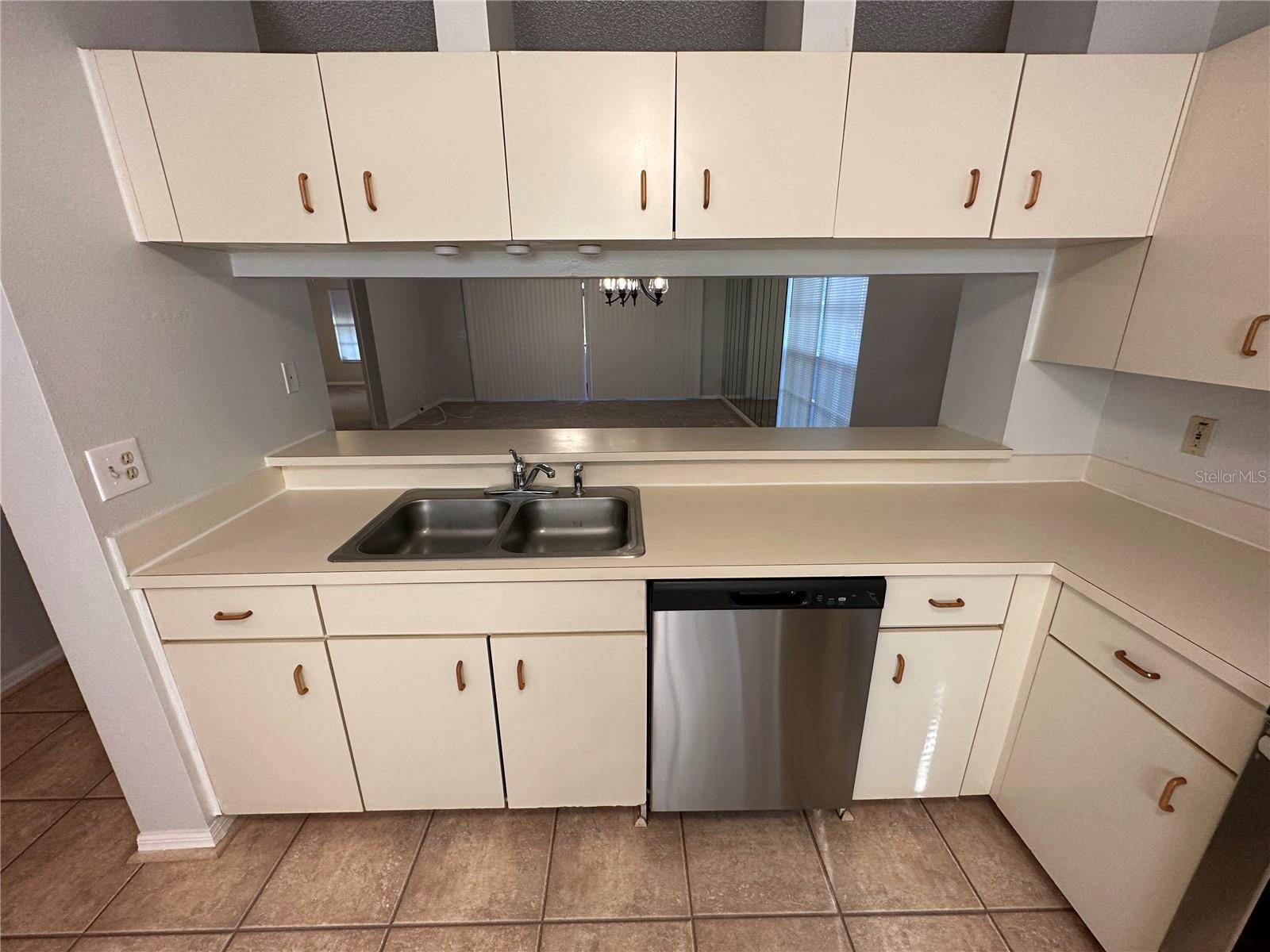 SHIPWATCH - Residential Lease