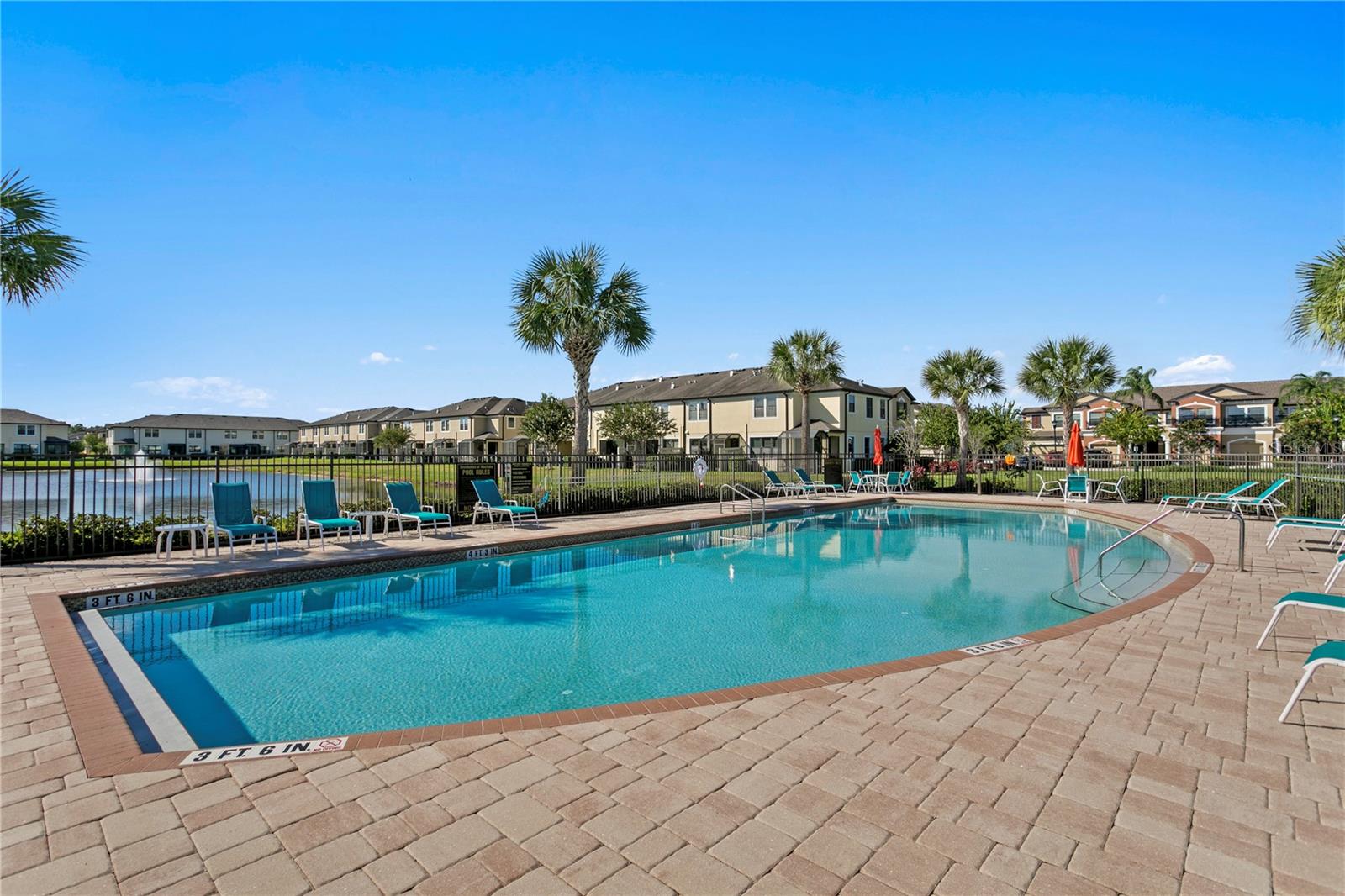 WEST LAKE TOWNHOMES PHASE 2 - Residential