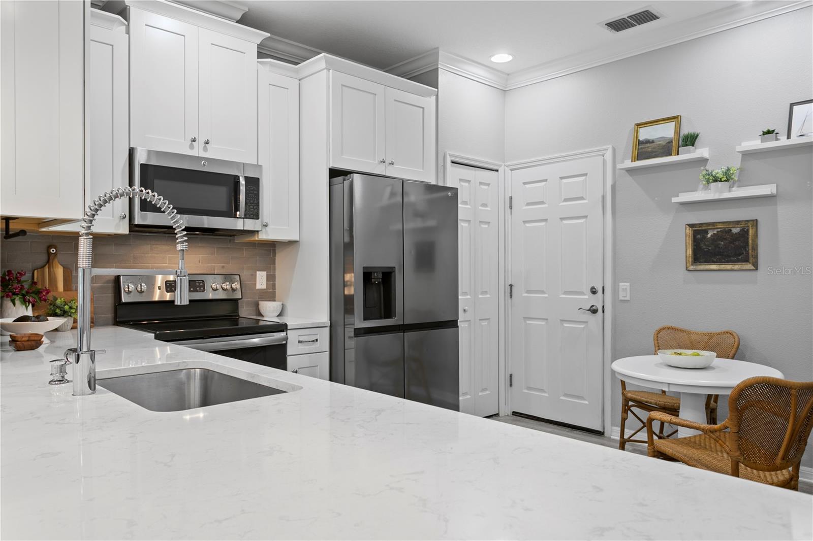 WEST LAKE TOWNHOMES PHASE 2 - Residential