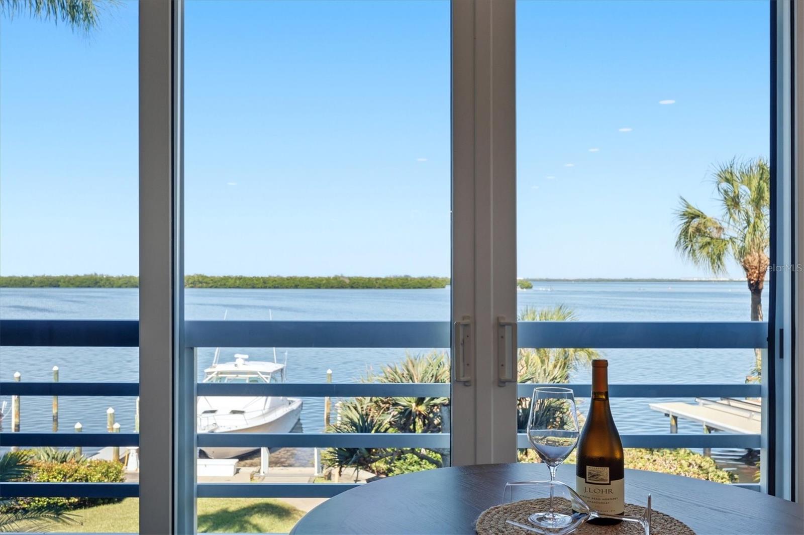 615 DREAM ISLAND PLACE 212