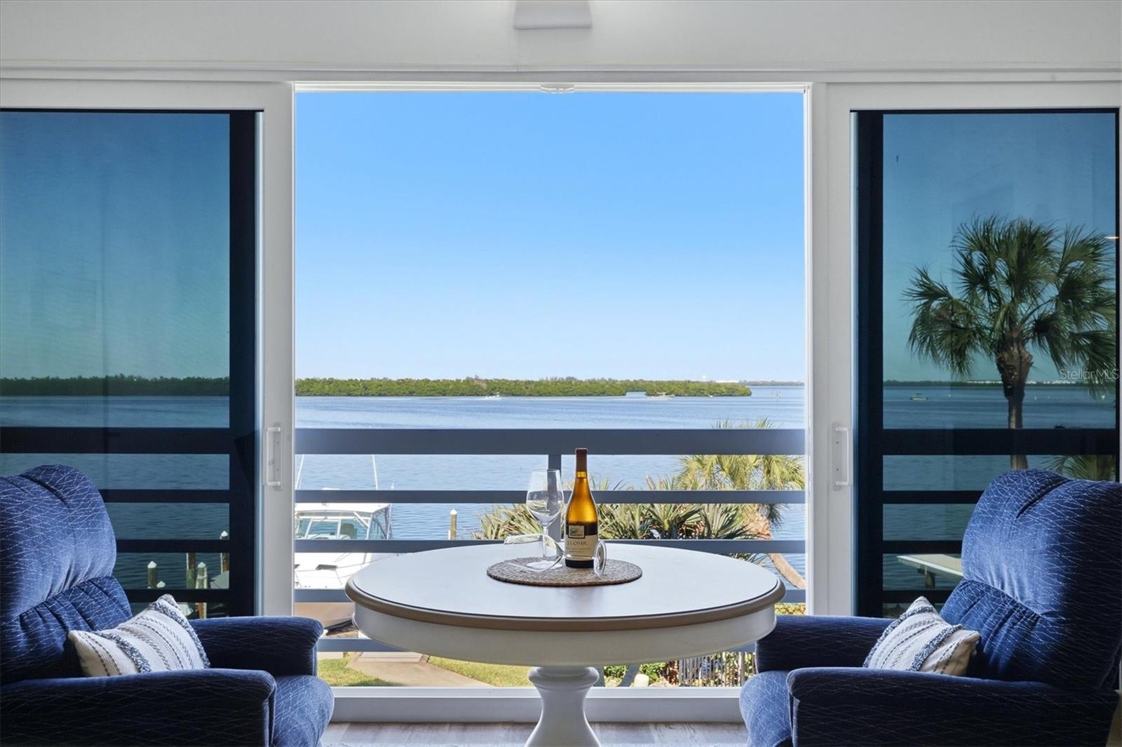 615 DREAM ISLAND PLACE 212
