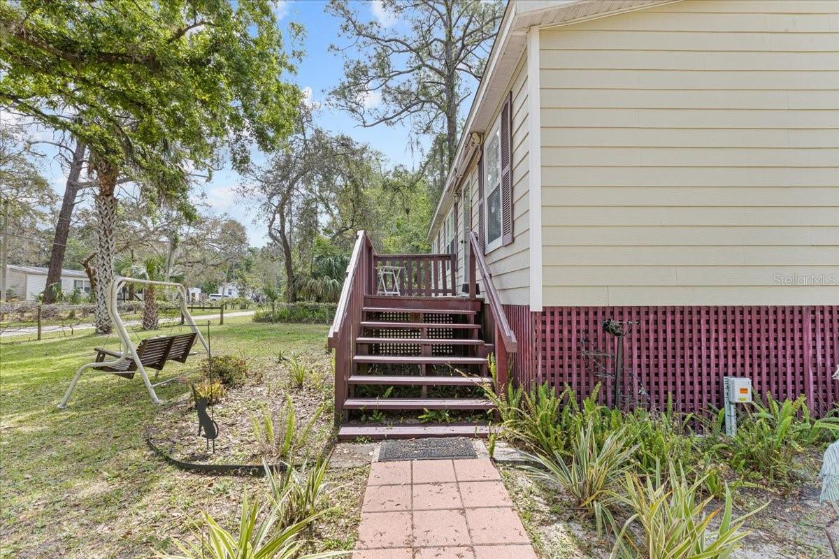 NOT IN A SUBDIVISION - Residential