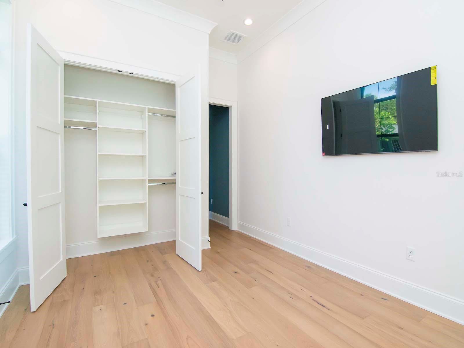 BEACH PARK - Residential