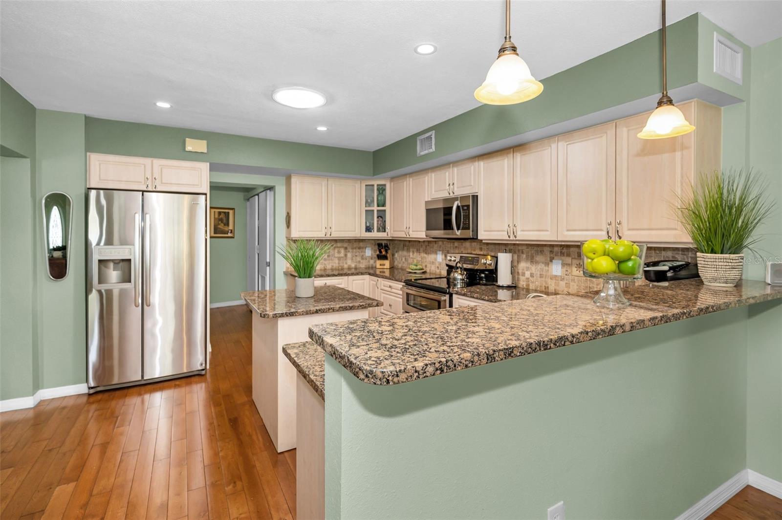 SHANGRI-LA APT PARK - Residential