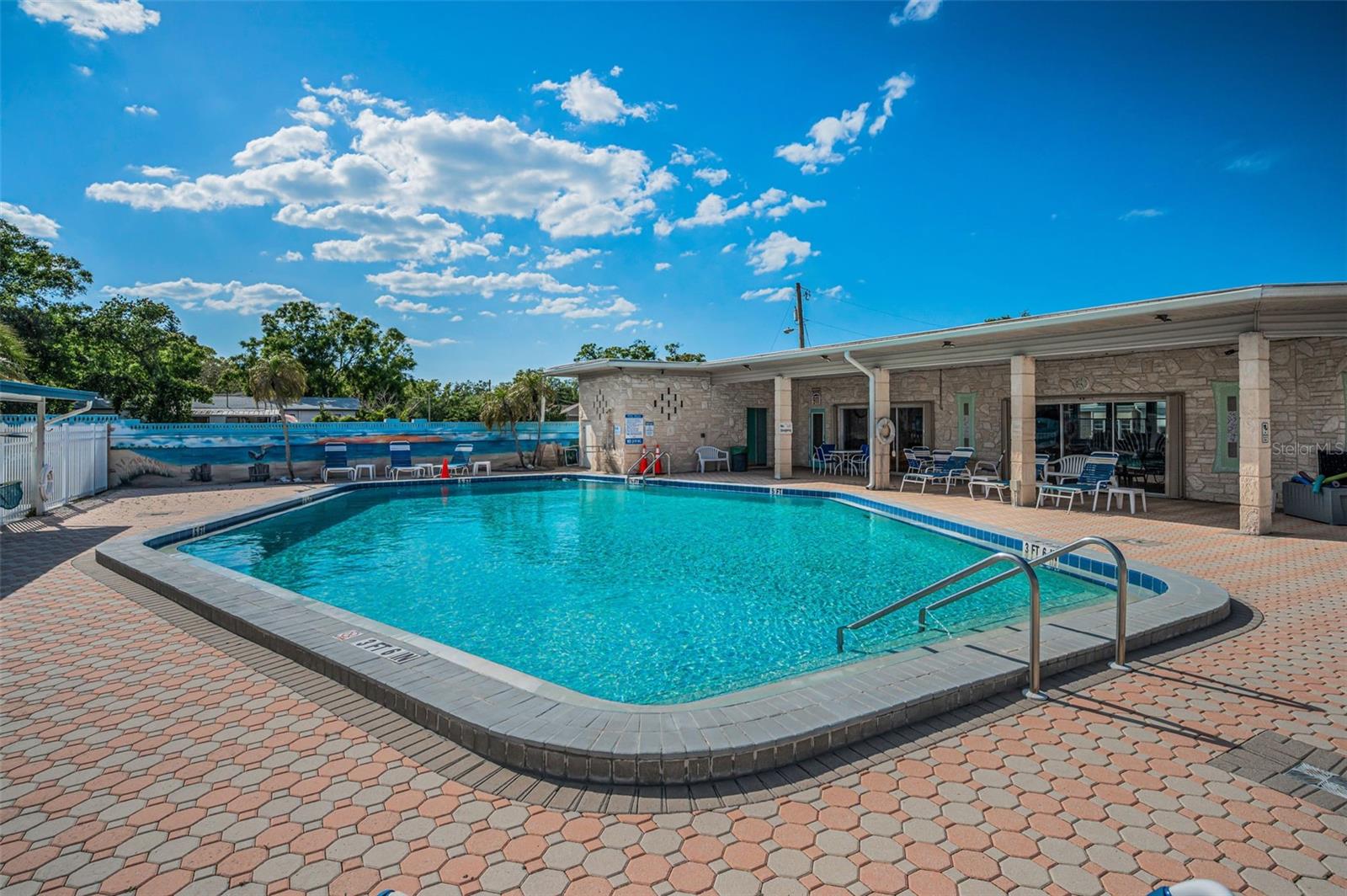 SHANGRI-LA APT PARK - Residential