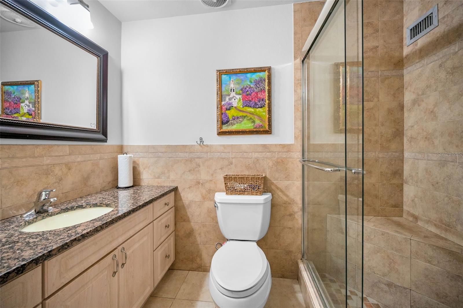 SHANGRI-LA APT PARK - Residential