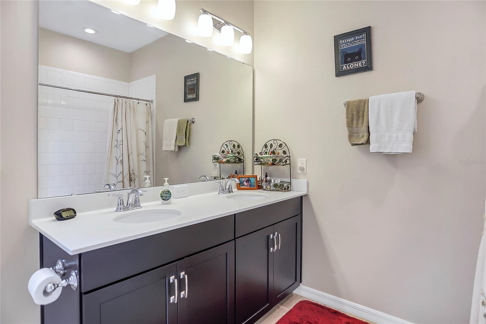 BENTLEY GREEN - Residential