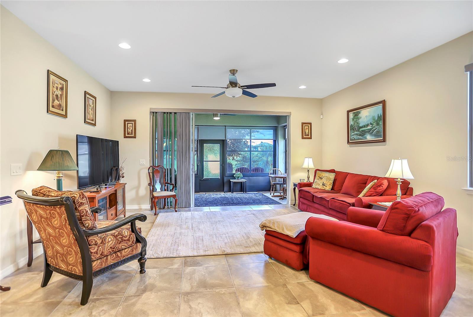 BENTLEY GREEN - Residential