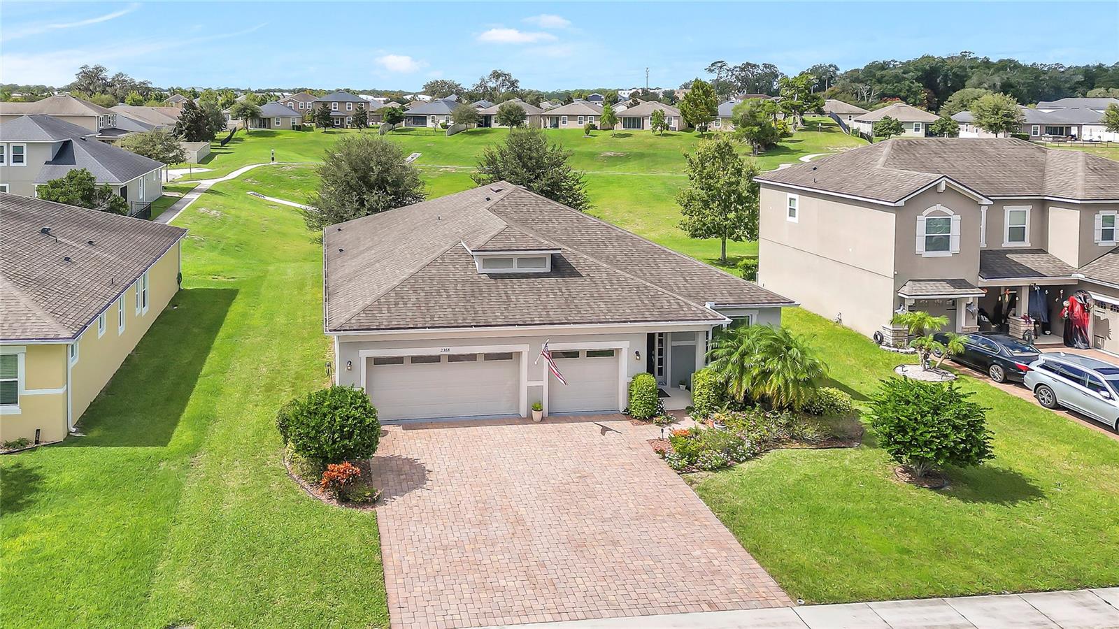 BENTLEY GREEN - Residential