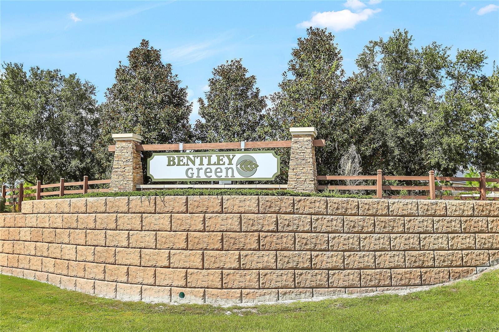 BENTLEY GREEN - Residential