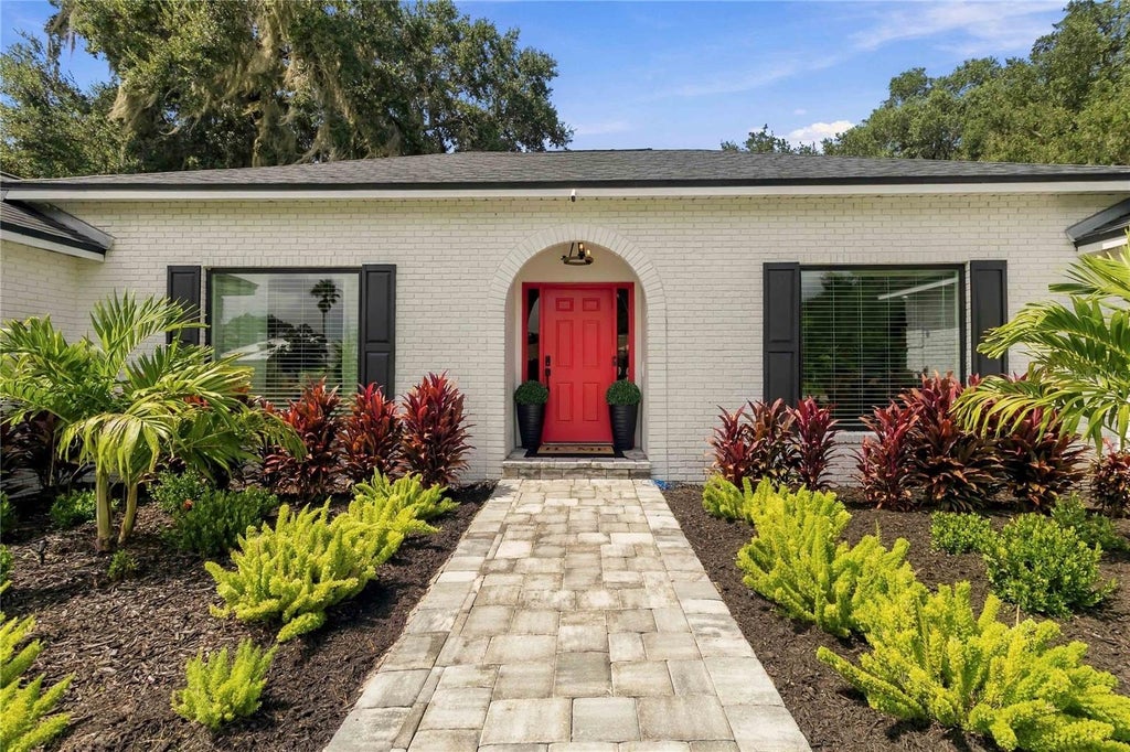 Photo of 3180 Whisper Wind Dr, Saint Cloud, FL 34771 (MLS # S5157792)