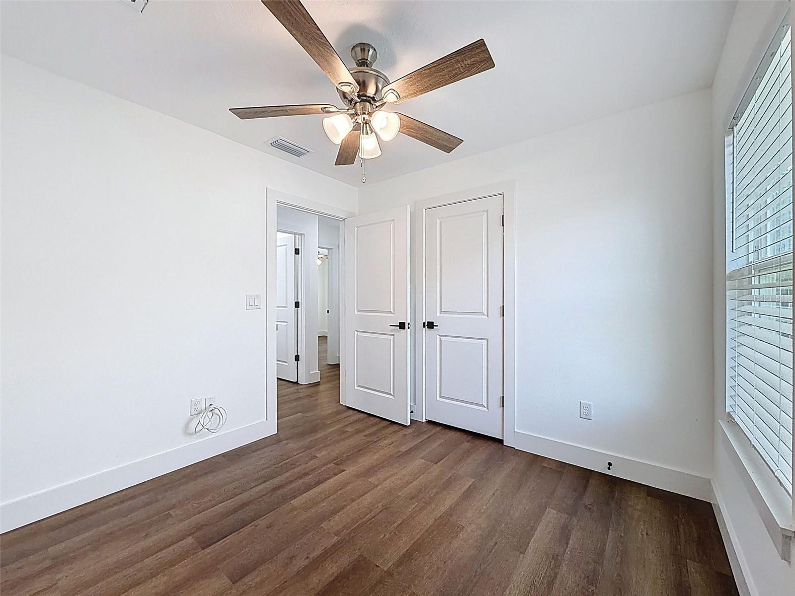 ROYAL HIGHLANDS - Residential