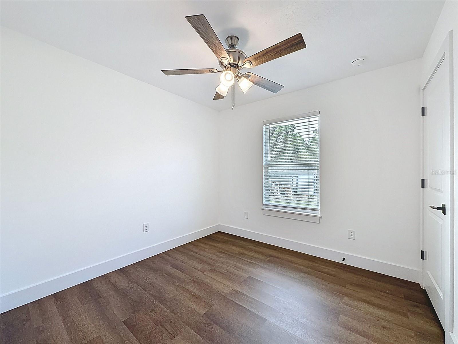 ROYAL HIGHLANDS - Residential