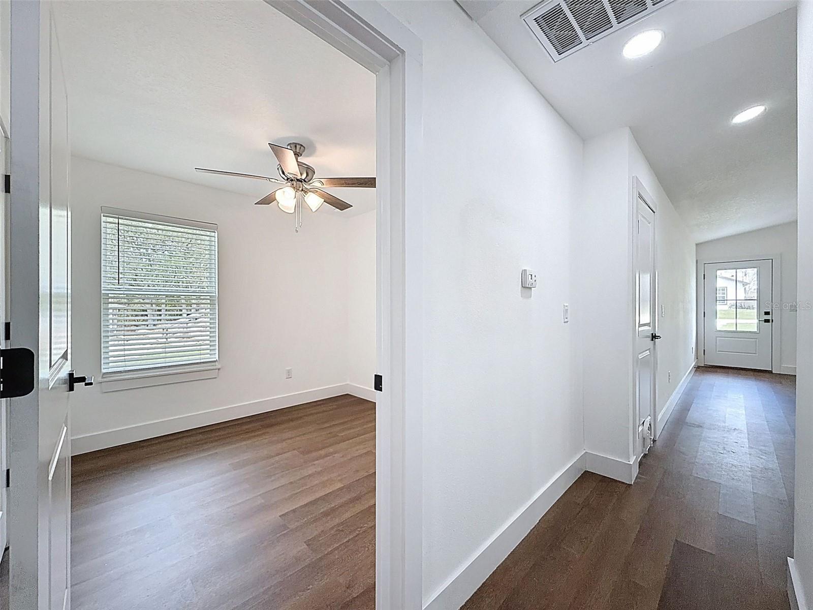 ROYAL HIGHLANDS - Residential