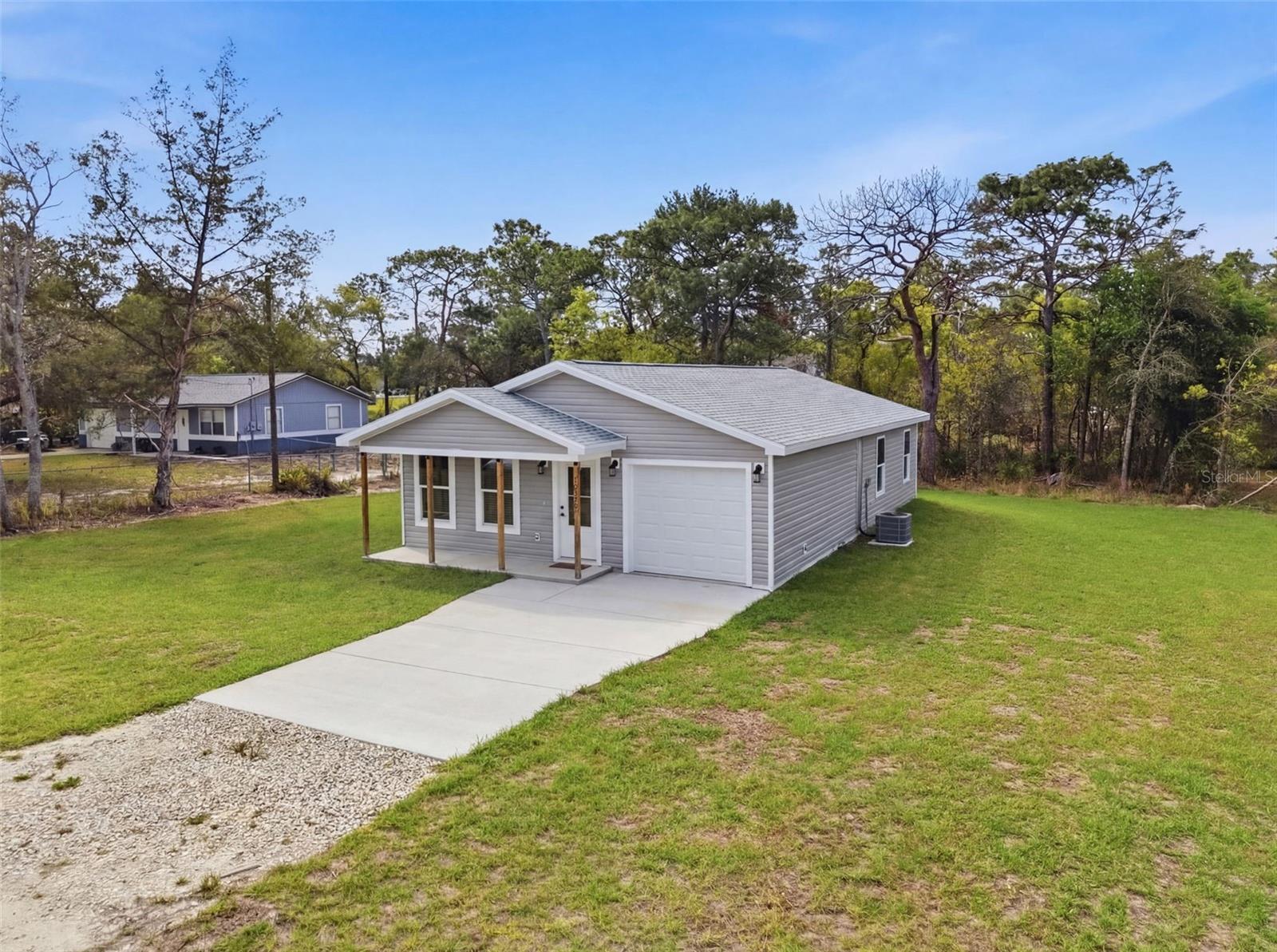 ROYAL HIGHLANDS - Residential