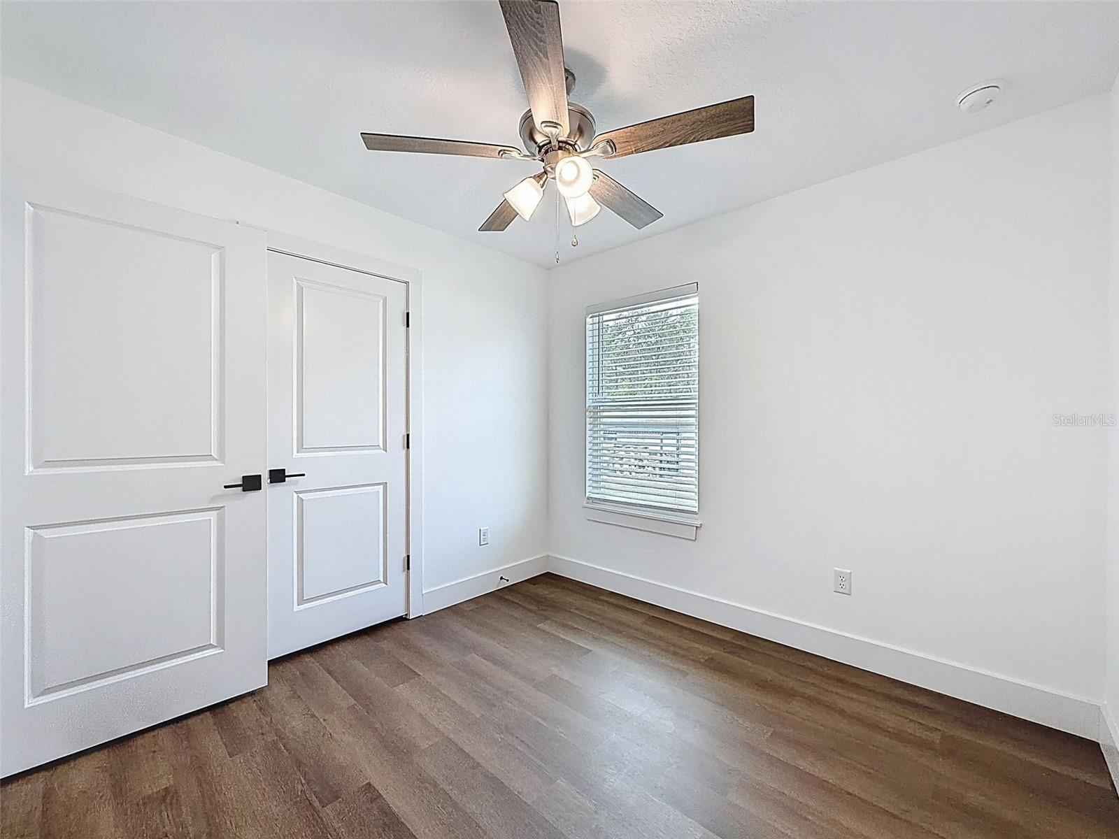 ROYAL HIGHLANDS - Residential