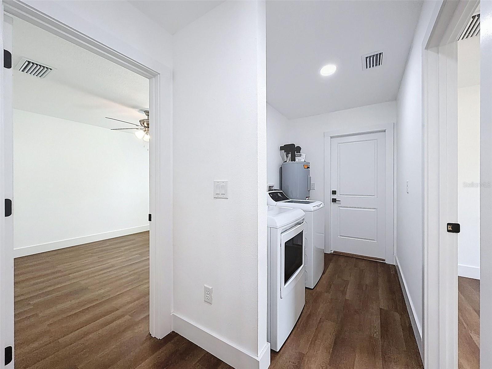 ROYAL HIGHLANDS - Residential