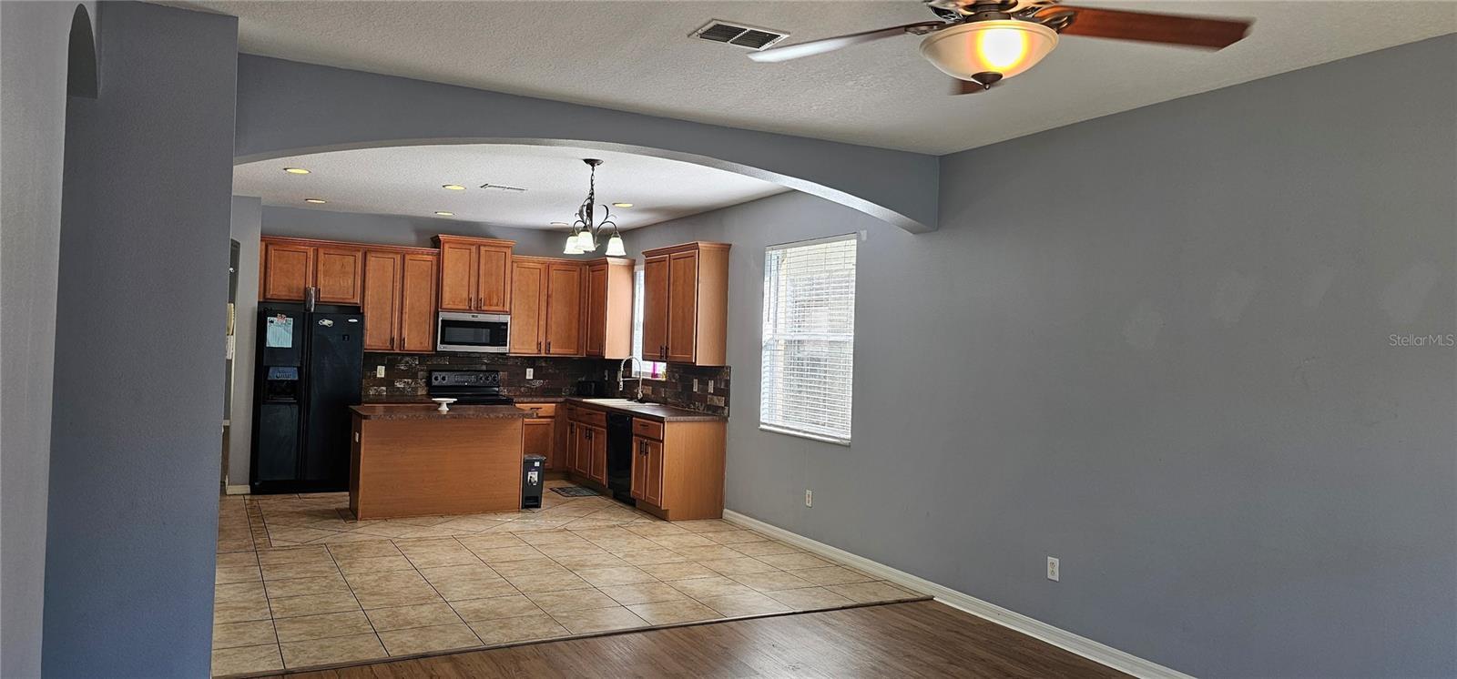 KINGSWAY PH 1 - Residential Lease