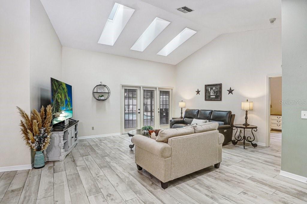 HICKORY HILL SUB PH - Residential