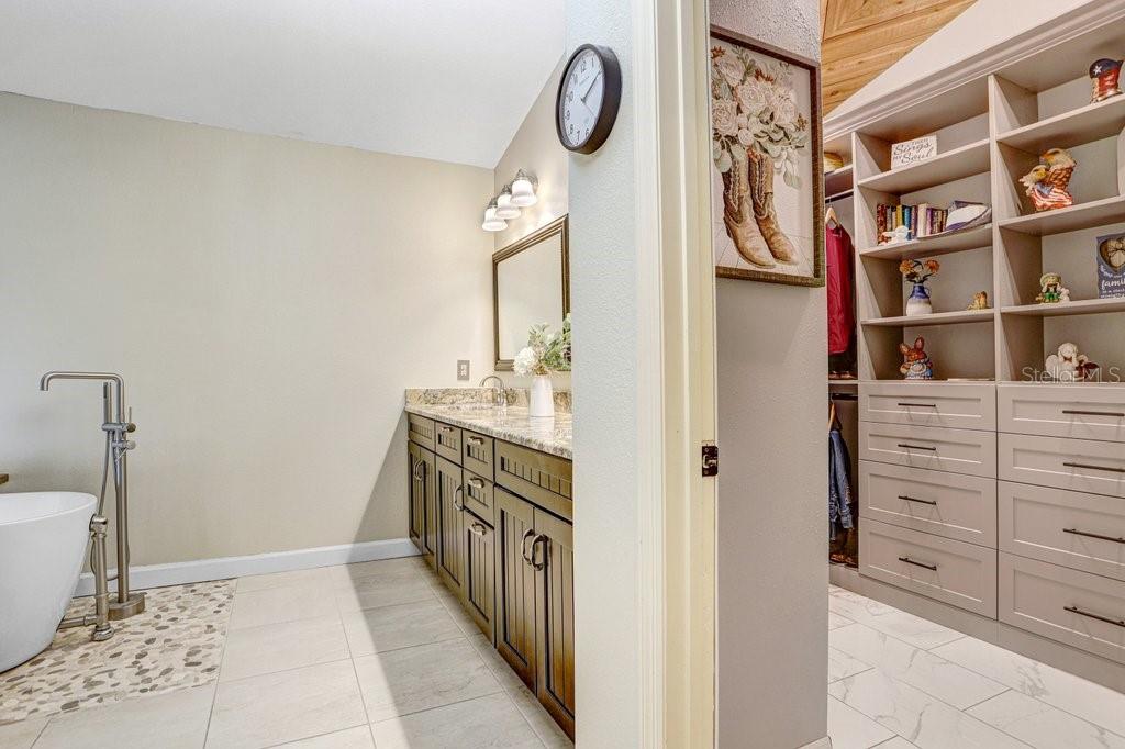 HICKORY HILL SUB PH - Residential