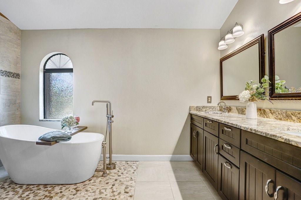 HICKORY HILL SUB PH - Residential