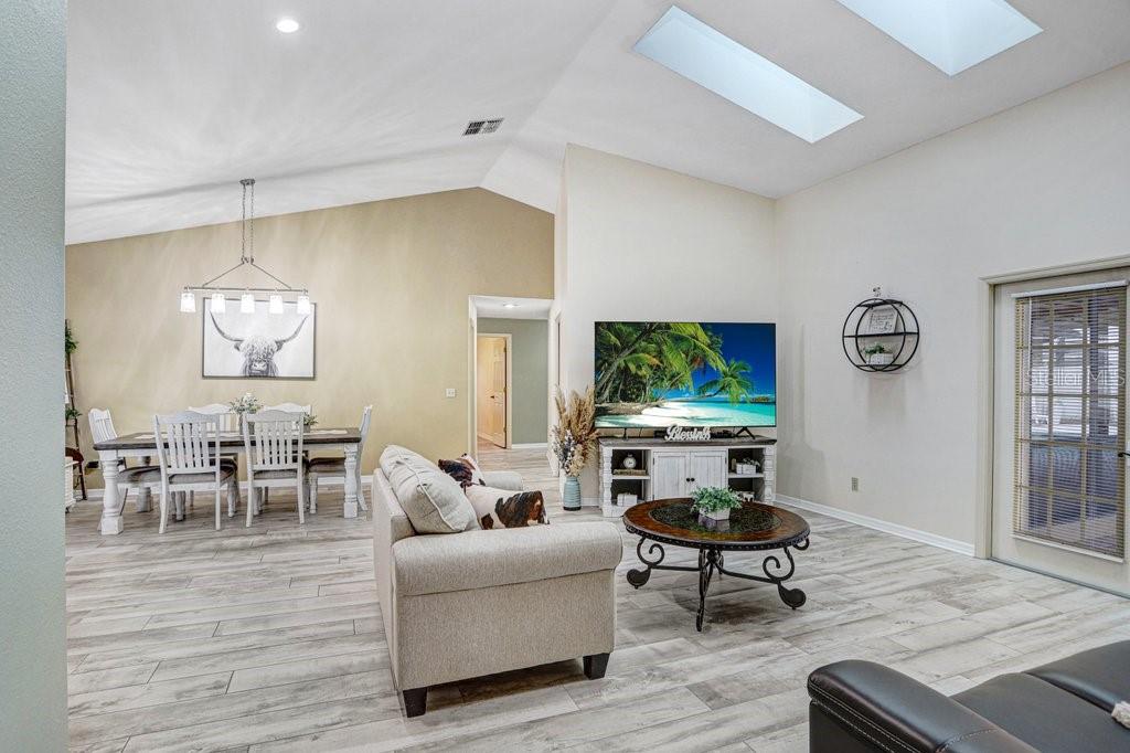 HICKORY HILL SUB PH - Residential