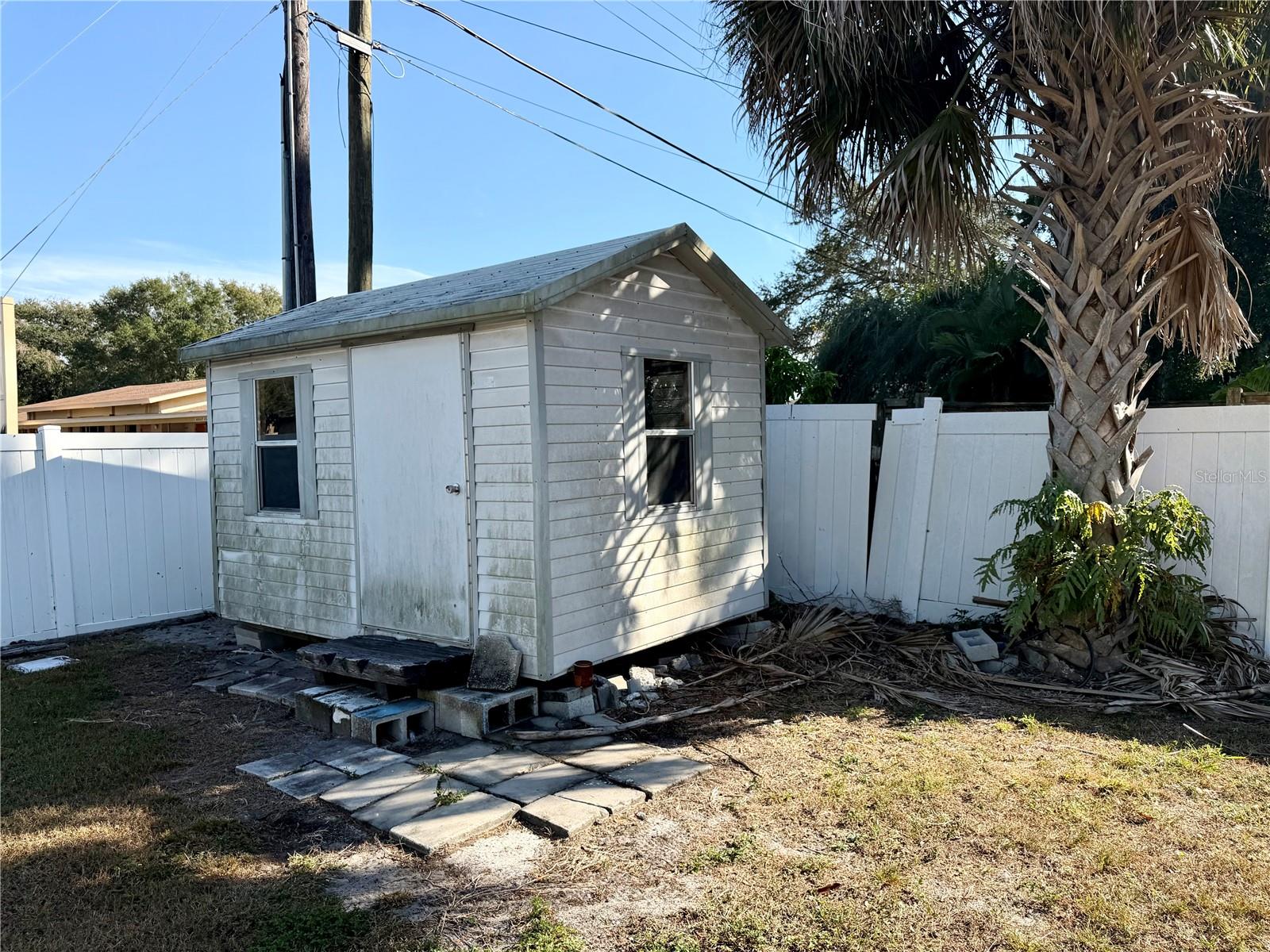 TRADEWINDS - Residential