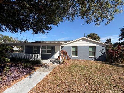 1404 CRESCENT PLACE LAKELAND FL 33801