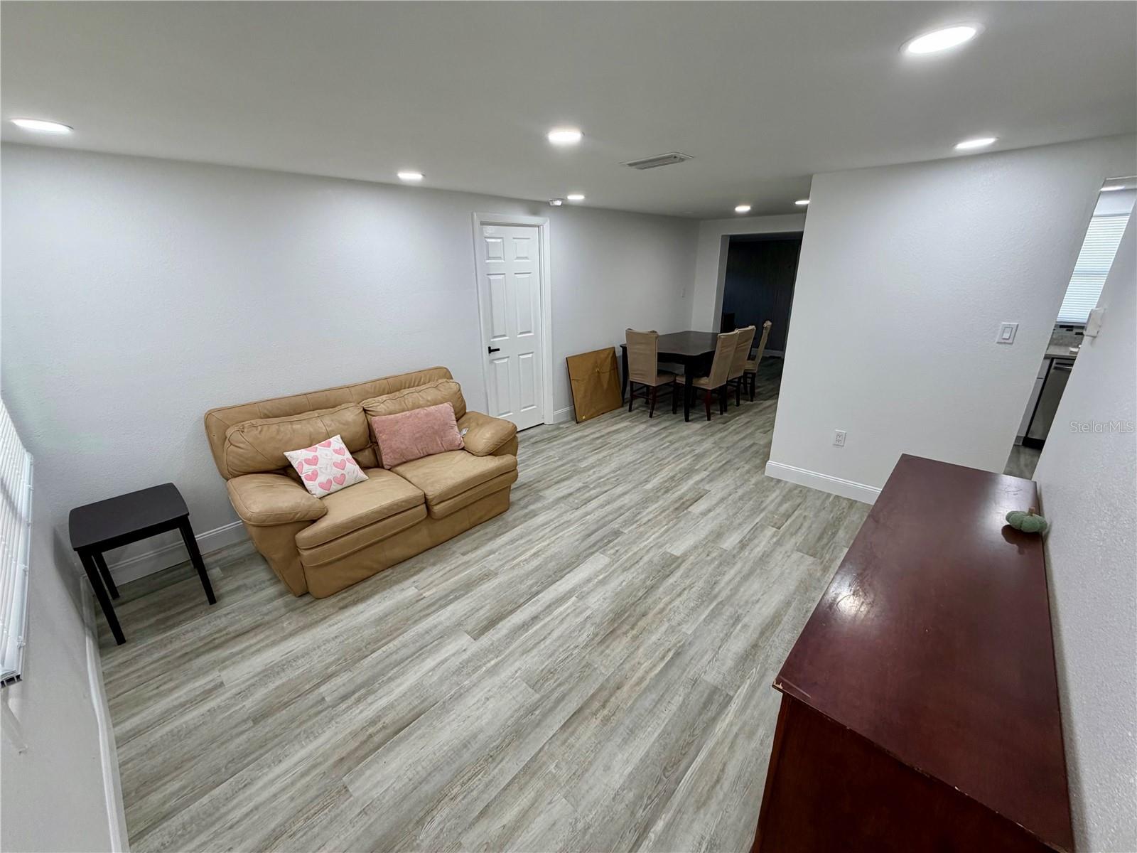 TRADEWINDS - Residential