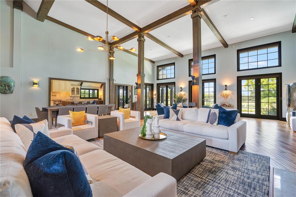 BAY HILL - Residential