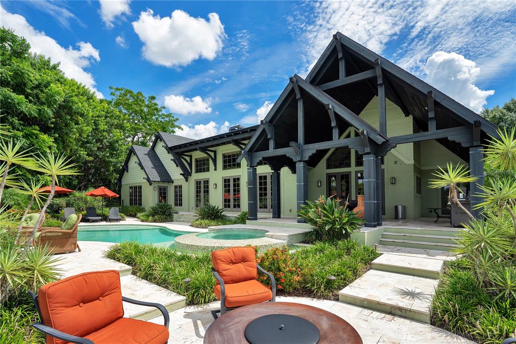BAY HILL - Residential