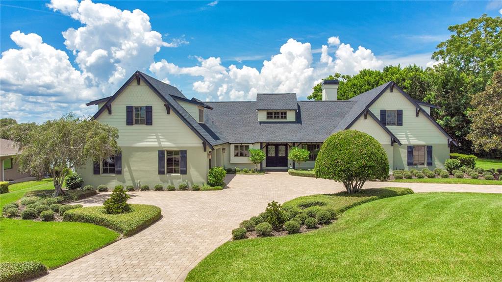 BAY HILL - Residential