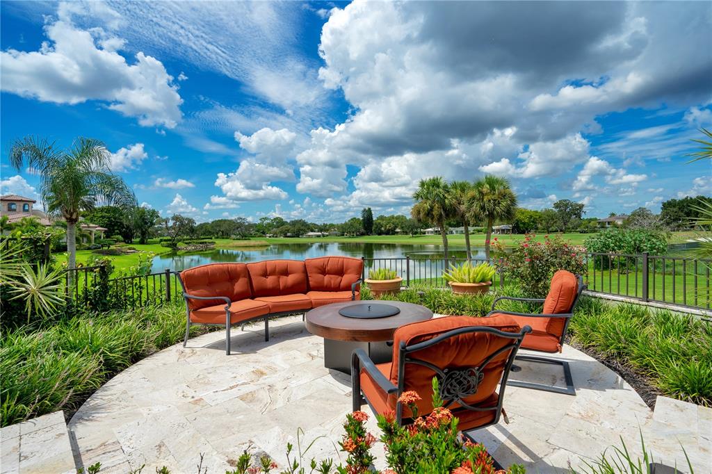 BAY HILL - Residential